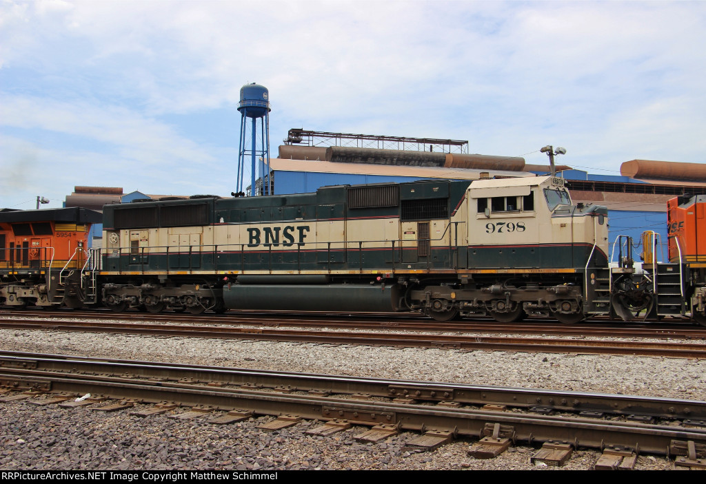BNSF 9798